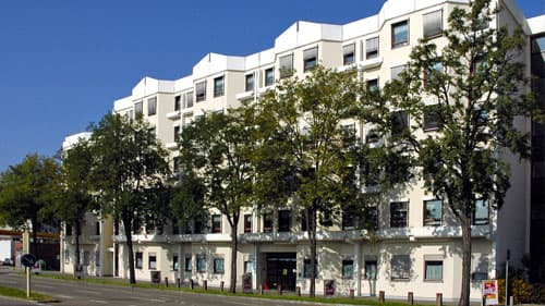 Curata Seniorenwohnzentrum Albert Schweitzer – Webseite