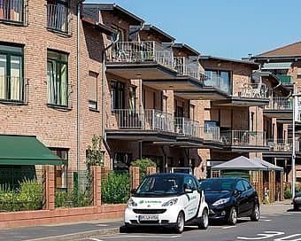 LAZARUS Haus Bergheim